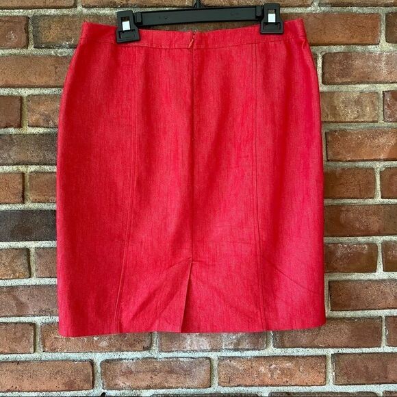 DressBarn Red Stretchy Denim Pencil Skirt with Faux Embellished Pockets Size 10 - Picture 6 of 8